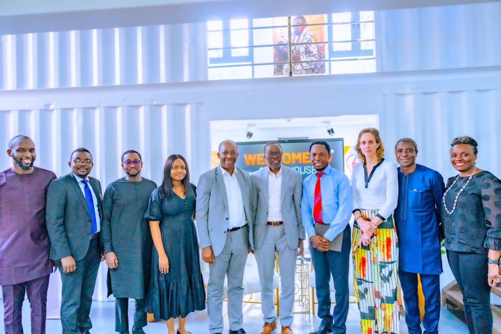 Lightning Talk at MADhouse by Tikera Africa